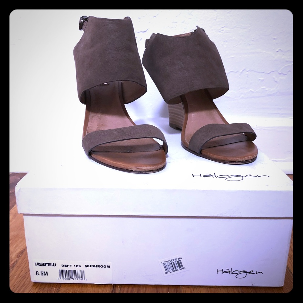 Halogen ‘Clarette’ Wedge in Mushroom